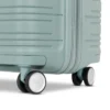 Elevation™ Plus hardside medium glider™ Elevation™ Plus hardside medium glider™